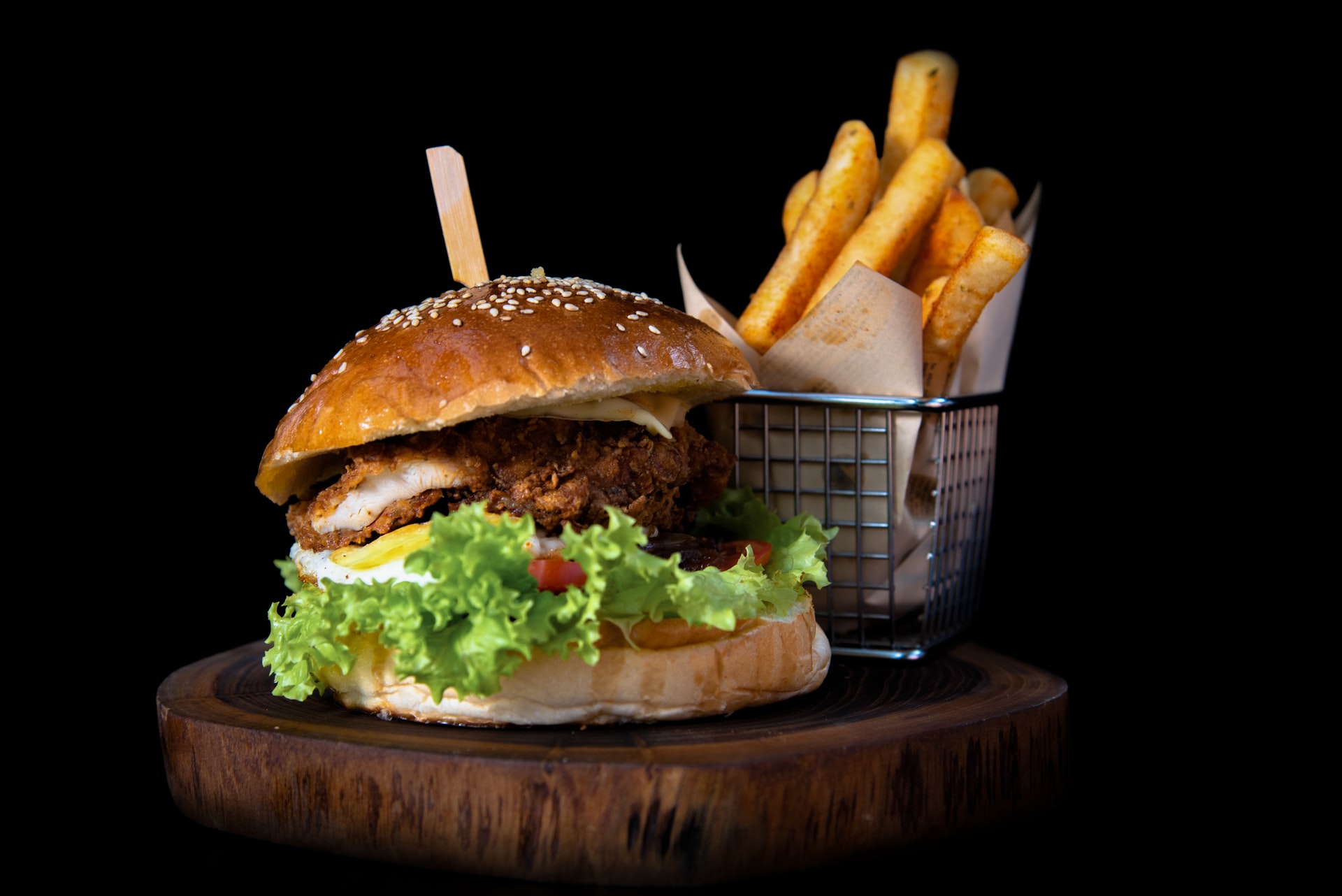 Burger Mit Pommes Frites